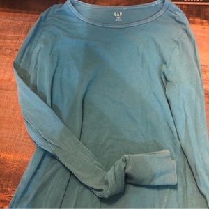 Gap long tee